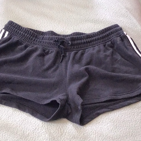 Adidas 3 stripe athletic shorts size XL - Picture 7 of 7